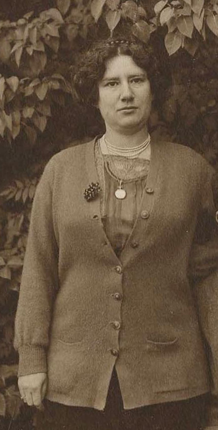 Юлия Лазаревна Вейсберг